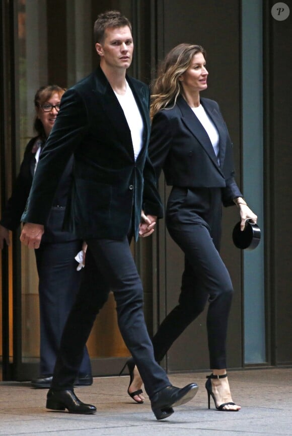 Exclusif - Gisele Bündchen et son mari Tom Brady vont dîner dans un restaurant à New York le 30 avril 2017.