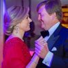 Le roi Willem-Alexander et la reine Maxima des Pays-Bas lors de la soirée privée pour son cinquantième anniversaire à La Haye le 29 avril 2017