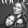 Kate et Lila Grace Moss en couverture de Vogue Italia. Numéro de juin 2016.