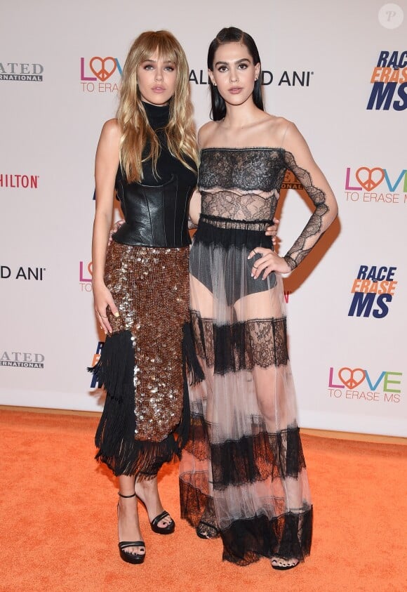 Delilah et Amelia Hamlin - 24e édition de la soirée "Race To Erase MS" à l'hôtel Beverly Hilton. Beverly Hills, Los Angeles, le 5 mai 2017.