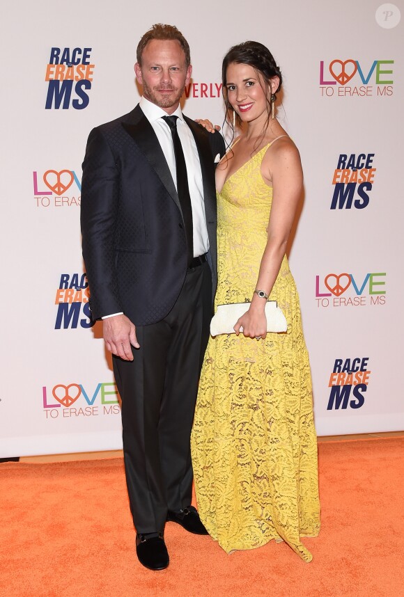 Ian Ziering et Erin Ludwig - 24e édition de la soirée "Race To Erase MS" à l'hôtel Beverly Hilton. Beverly Hills, Los Angeles, le 5 mai 2017.
