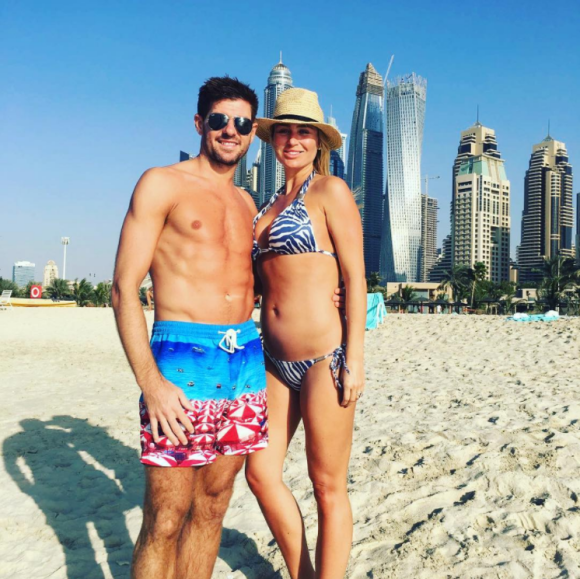 Steven Gerrard et sa femme Alex, ici enceinte de 22 semaines en janvier 2017, ont accueilli le 29 avril 2017 leur quatrième enfant, Lio, leur premier garçon. Photo Instagram.