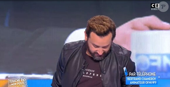 Bertrand Chameroy évoque son avenir professionnel en direct par téléphone dans Touche pas à mon poste, sur C8 le 10 mai 2017.