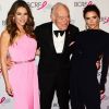 Elizabeth Hurley (Liz Hurley), Leonard Lauder et Victoria Beckham - People à la soirée "Super Nova Hot Pink Party" de la fondation "The Breast Cancer Research Foundation" à New York, le 12 mai 2017.