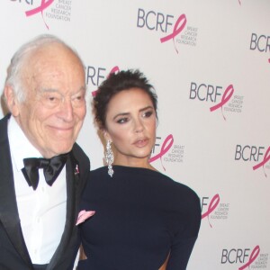 Leonard Lauder, Victoria Beckham - People à la soirée "Super Nova Hot Pink Party" de la fondation "The Breast Cancer Research Foundation" à New York, le 12 mai 2017. © John Barrett/Globe Photos/Zuma Press/Bestimage