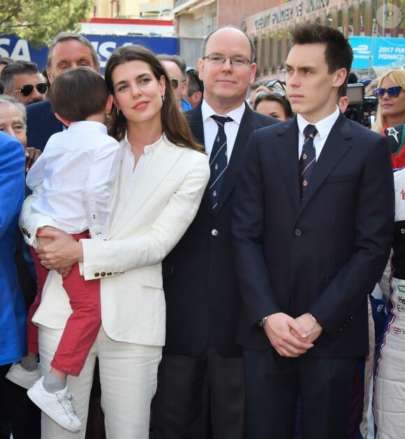 Charlotte Casiraghi et son fils Raphaël, le prince Albert II de Monaco, Louis Ducruet - Grand Prix de Formule E à Monaco le 13 mai 2017. © Michael Alesi / Bestimage
