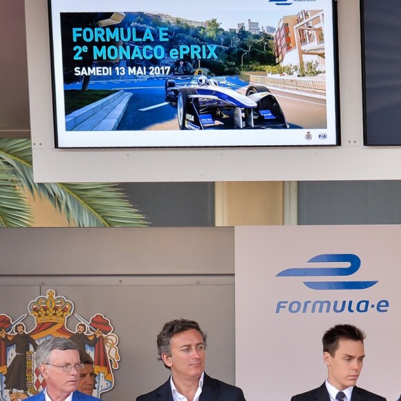 Alejandro Agag, créateur du championnat de Formule E , Louis Ducruet, le prince Albert II de Monaco, Charlotte Casiraghi et son fils Raphaël - Grand Prix de Formule E à Monaco le 13 mai 2017. © Michael Alesi / Bestimage