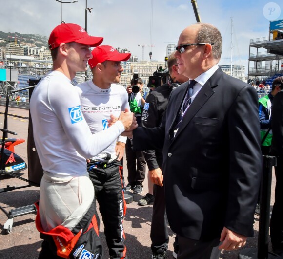 Maro Engel et le prince Albert II de Monaco - Grand Prix de Formule E à Monaco le 13 mai 2017. © Michael Alesi / Bestimage