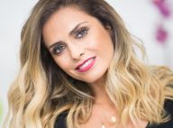 Clara Morgane toujours très hot : Topless au saut du lit !
