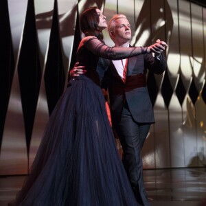 Alex Lutz, Monica Bellucci - Cérémonie d'ouverture du 70ème Festival International du Film de Cannes. Le 17 mai 2017 © Borde-Jacovides-Moreau / Bestimage  Opening ceremony of the 70th Cannes International Film festival. On may 17th 201717/05/2017 - Cannes