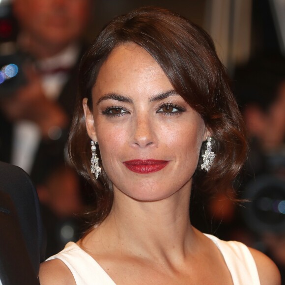 Bérénice Bejo (robe Alexis Mabille, bijoux Chaumet) - Montée des marches du film "Le Redoutable" lors du 70e Festival International du Film de Cannes. Le 21 mai 2017. © Borde-Jacovides-Moreau/Bestimage