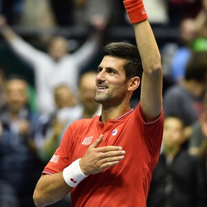 Novak Djokovic (Serbie) contre Albert Ramos-Vinolas (Espagne) en quarts de finale de la Coupe Davis. Belgrade, le 7 avril 2017.