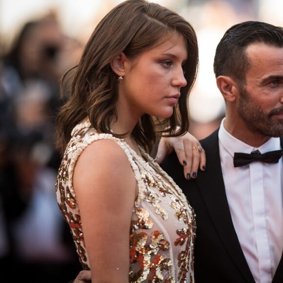 Adèle Exarchopoulos (en Louis Vuitton) et Nicolas Ghesquière - Montée des marches de la Soirée 70ème Anniversaire lors du 70ème Festival International du Film de Cannes. Le 23 mai 2017. © Borde-Jacovides-Moreau/Bestimage