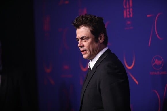 Benicio Del Toro - Photocall du dîner des 70 ans du Festival International du Film de Cannes. Le 23 mai 2017. © Borde-Jacovides-Moreau / Bestimage