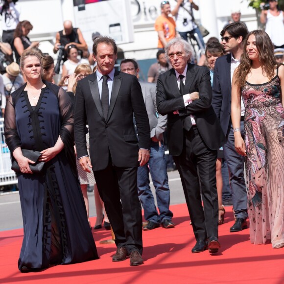 Séverine Caneele, Vincent Lindon, Jacques Doillon et Izia Higelin - Montée des marches du film "Rodin" lors du 70e Festival International du Film de Cannes. Le 24 mai 2017. © Borde-Jacovides-Moreau/Bestimage