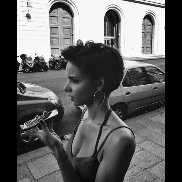 Shy'm dévoile sa nouvelle coupe de cheveux sur Instagram le 29 mai 2017.