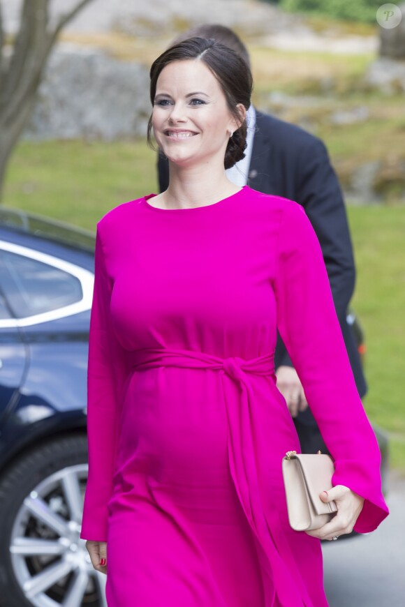 La princesse Sofia assiste à la remise de médailles des Sophia Sisters à la Sophiahemmet University College à Stockholm, le 31 mai 2017