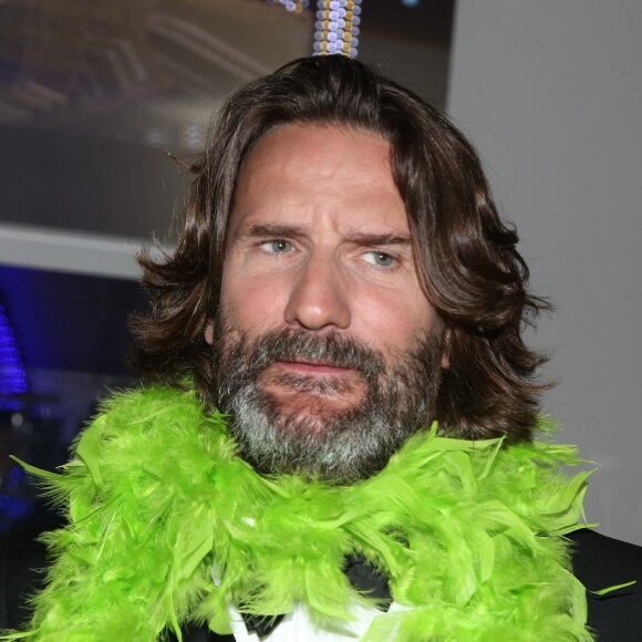 Exclusif - Frédéric Beigbeder lors de la soirée "Sandra and Co" pendant le 70 ème Festival International du film de Cannes, France, le 18 mai 2017.La suite sandra and co a accueilli l'aftershow de J. Ayache et son groupe Superbus. Une soirée magnifique ou on pu voir E. Herzigova se déhancher en compagnie de F. Beigbeder est venu faire une interview de S. De Matteis pour Canal +. S. Naceri a dansé avec J. Fraioli, Joséphine et A. Laffont. F. Onteniente, E. Wolinski , J.L. Tribes, O. Provost ou encore Kantaro étaient présents. © Denis Guignebourg/Bestimage