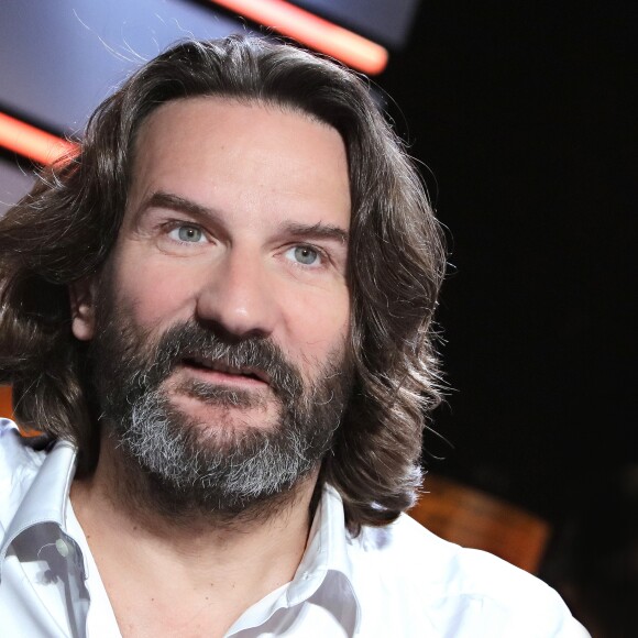 Portrait de Frédéric Beigbeder à Paris le 19 mai 2016.
