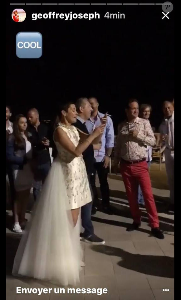 Cristina Cordula, heureuse à Capri (Italie) pour son mariage avec Frédéric, le 6 juin 2017.