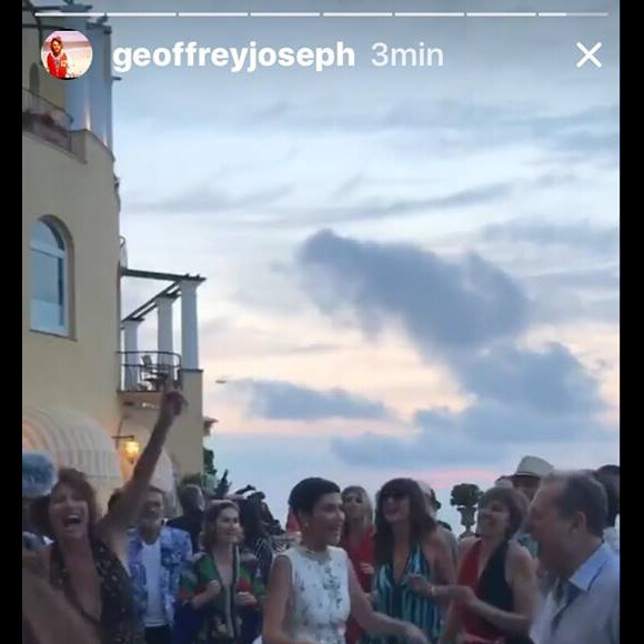 Cristina Cordula, heureuse à Capri (Italie) pour son mariage avec Frédéric, le 6 juin 2017.