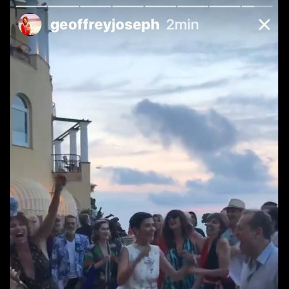 Cristina Cordula, heureuse à Capri (Italie) pour son mariage avec Frédéric, le 6 juin 2017.