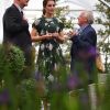 Kate Middleton, duchesse de Cambridge, visite l'exposition florale de Chelsea à Londres le 22 mai 2017.