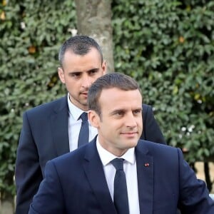 Le président de la République française Emmanuel Macron va voter à la mairie du Touquet pour le second tour des législatives, au Touquet le 18 juin 2017. Il devait ensuite se rendre à Suresnes pour la commémoration du 18 juin 1940. © Dominique Jacovides/Bestimage