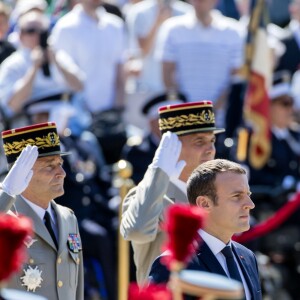 Emmanuel Macron participe à la cérémonie de commémoration de l'Appel du 18 juin du Général de Gaulle au Mont Valérien le 18 juin 2017. © Pierre Perusseau / Bestimage