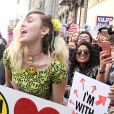 Miley Cyrus - Les célébrités participent à la 'marche des femmes' contre Trump à Los Angeles, le 21 janvier 2017 © F. Sadou/AdMedia via Zuma/Bestimage