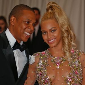 Jay-Z et sa femme Beyonce Knowles - Soirée Costume Institute Gala 2015 (Met Ball) au Metropolitan Museum, célébrant l'ouverture de Chine: à travers le miroir à New York. Le 4 mai 2015.