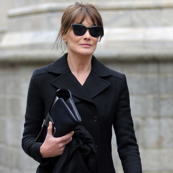 Carla Bruni-Sarkozy - Cérémonie religieuse en l'honneur de Franca Sozzani (rédactrice en chef de Vogue Italie décédée le 22 décembre 2016) à Milan, le 27 février 2017.