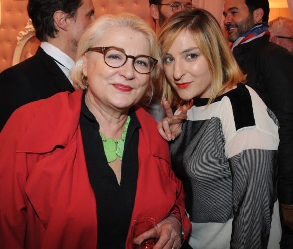 Josiane Balasko et sa fille Marilou Berry à Paris le 3 juillet 2013.