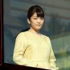 Le prince Fumihito d'Akishino et sa famille, la princesse Kiko et les princesses Mako et Kako, au balcon du palais impérial le 2 janvier 2017 pour les voeux.