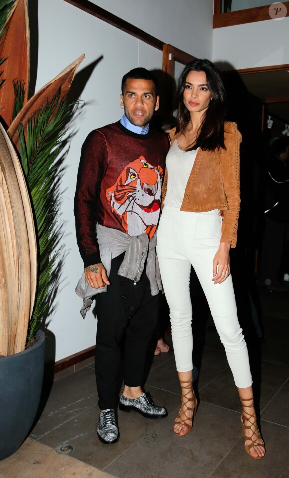 Dani Alves et Joana Sanz le 10 mai 2016 à Barcelone.