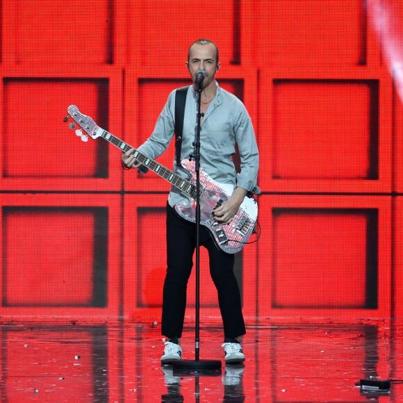 Exclusif - Calogero - Emission "La chanson de l'année fête la musique" dans les arènes de Nîmes, diffusée en direct sur TF1 le 17 juin 2017.