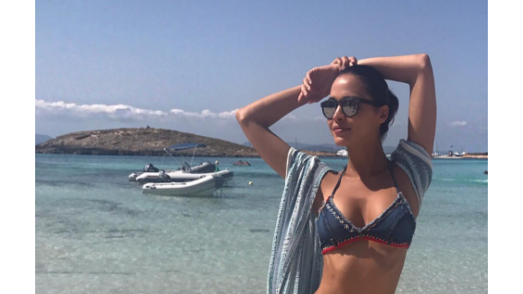 Leila Ben Khalifa : Dangereusement sexy dans son petit bikini, elle est au top