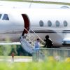Taylor Swift quitte le Royaume Uni dans un jet privé, le 1er juin 2017