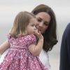Arrivée du prince William et de Kate Middleton avec leurs enfants George et Charlotte de Cambridge à Varsovie en Pologne le 17 juillet 2017.