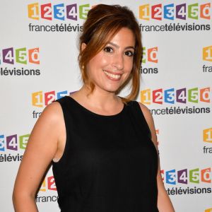 Léa Salamé lors du photocall de la présentation de la nouvelle dynamique 2017-2018 de France Télévisions. Paris, le 5 juillet 2017. © Guirec Coadic/Bestimage