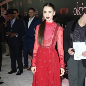 Lily Collins à la première ''Okja'' à AMC Lincoln Square Theater à New York, le 8 juin 2017.