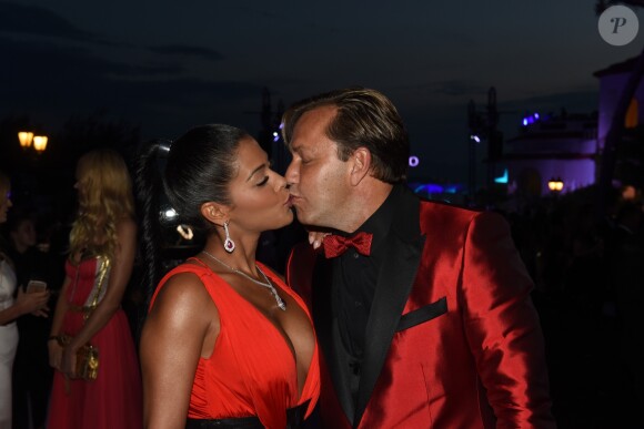 Ayem Nour et son ex-compagnon Vincent le 19 mai 2015 lors d'une soirée de Grisogono à l'hôtel Eden Roc au Cap d'Antibes pendant le 68e Festival International du film de Cannes.