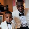 Blaise Matuidi pose avec son fils Eden, son adorable mini-moi en smoking. Instagram, 24 juillet 2017.