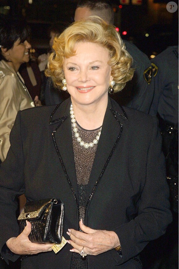 Barbara Sinatra, Soirée célébration du 60ème anniversaire de Mohamed Ali, à Hollywood en 2002.