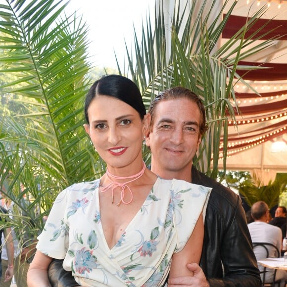 Ludovic Chancel et sa femme Sylvie Ortega Munos - Ouverture de la 34ème Fête foraine des Tuileries au jardin des Tuileries à Paris, France, le 23 juin 2017. © Coadic Guirec/Bestimage