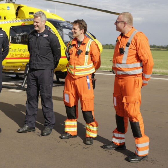 Le prince William, duc de Cambridge, a vécu le 27 juillet 2017 son dernier jour en tant que pilote d'hélicoptère-ambulance pour l'association East Anglia Air Ambulance à l'aéroport Marshall près de Cambridge.