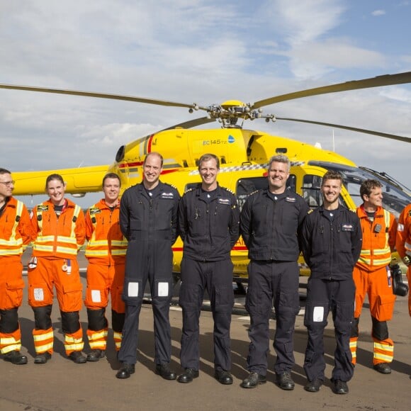 Le duc de Cambridge a vécu le 27 juillet 2017 son dernier jour en tant que pilote d'hélicoptère-ambulance pour l'association East Anglia Air Ambulance à l'aéroport Marshall près de Cambridge.
