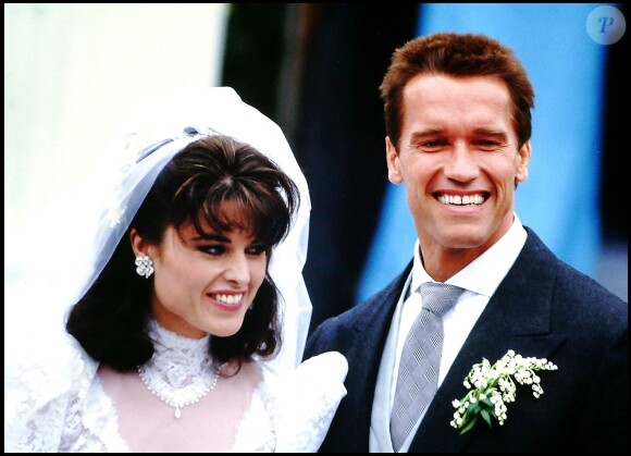 Arnold Schwarzenegger et Maria Shriver le jour de leur mariage en 1986