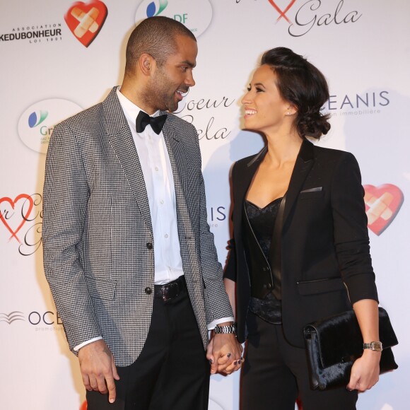 Tony Parker et sa femme Axelle Francine au pavillon d'Armenonville à Paris. Le 24 septembre 2015.