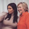 Photo de Kim Kardashian et Hillary Clinton. Janvier 2016.